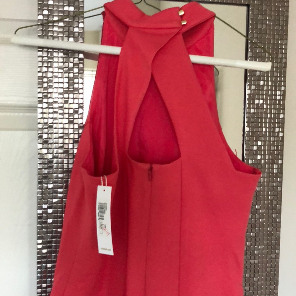 Dress - Picture 2 of 4